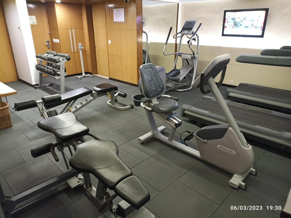 Fortune Select Sg Highway, Ahmedabad - Member Itc Hotels' Group Экстерьер фото