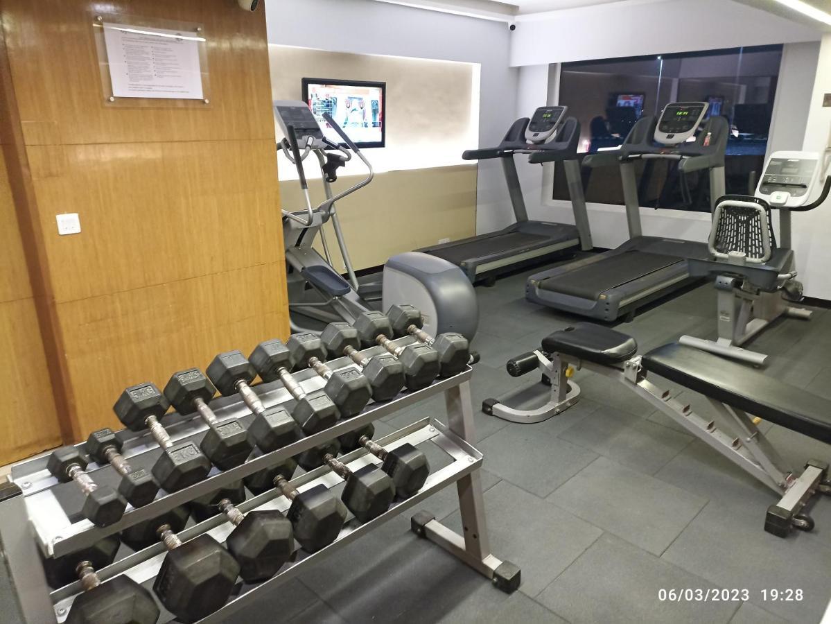 Fortune Select Sg Highway, Ahmedabad - Member Itc Hotels' Group Экстерьер фото