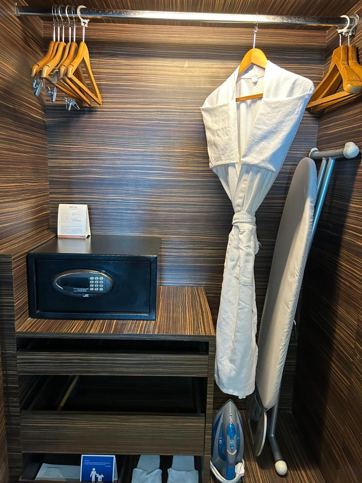 Fortune Select Sg Highway, Ahmedabad - Member Itc Hotels' Group Экстерьер фото