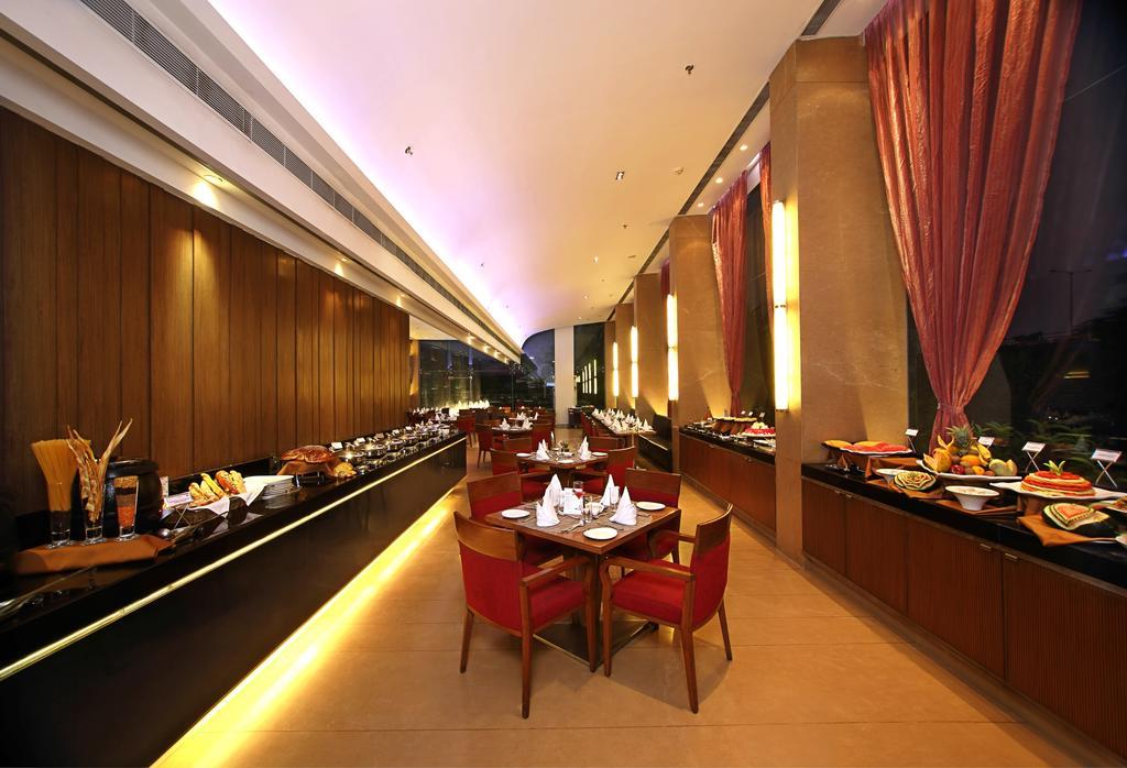 Fortune Select Sg Highway, Ahmedabad - Member Itc Hotels' Group Экстерьер фото